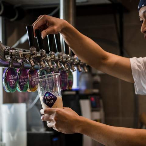 A Tiny New Bubble Tea Shop Has Opened Inside an Old ATM on Swanston Street