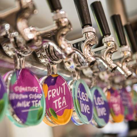 A Tiny New Bubble Tea Shop Has Opened Inside an Old ATM on Swanston Street