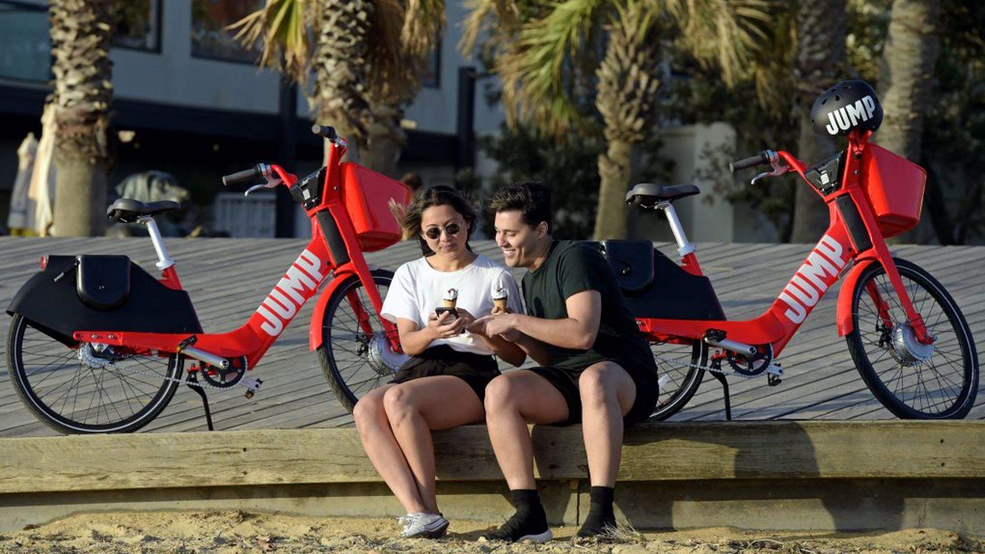 Uber Is Launching Its Dockless e-Bike Service Jump in Melbourne Next Month