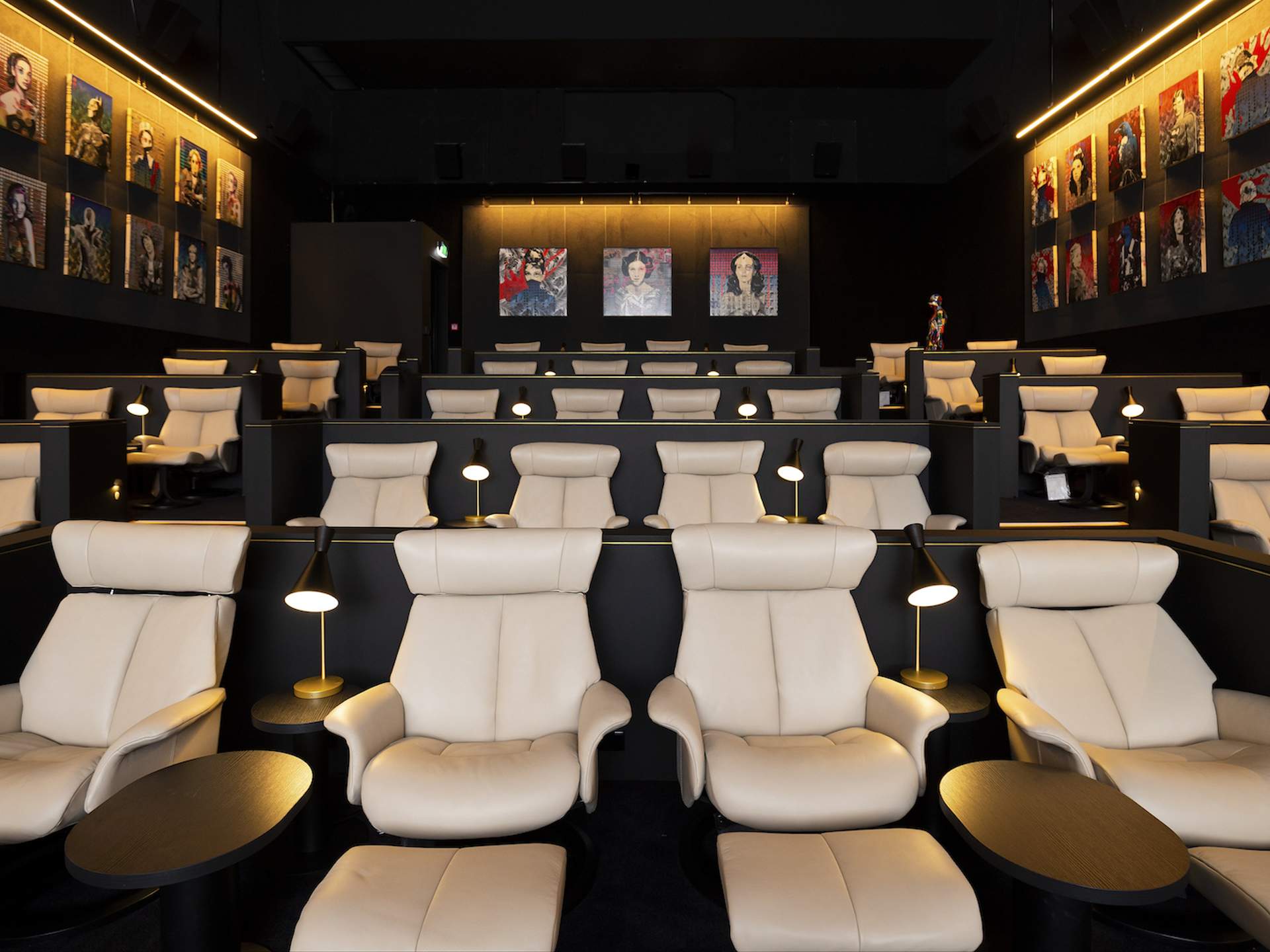 How Many Seats In Event Cinemas Brokeasshome