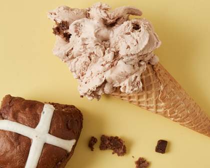 Gelatissimo Has Launched a New Chocolatey Hot Cross Bun Gelato Flavour