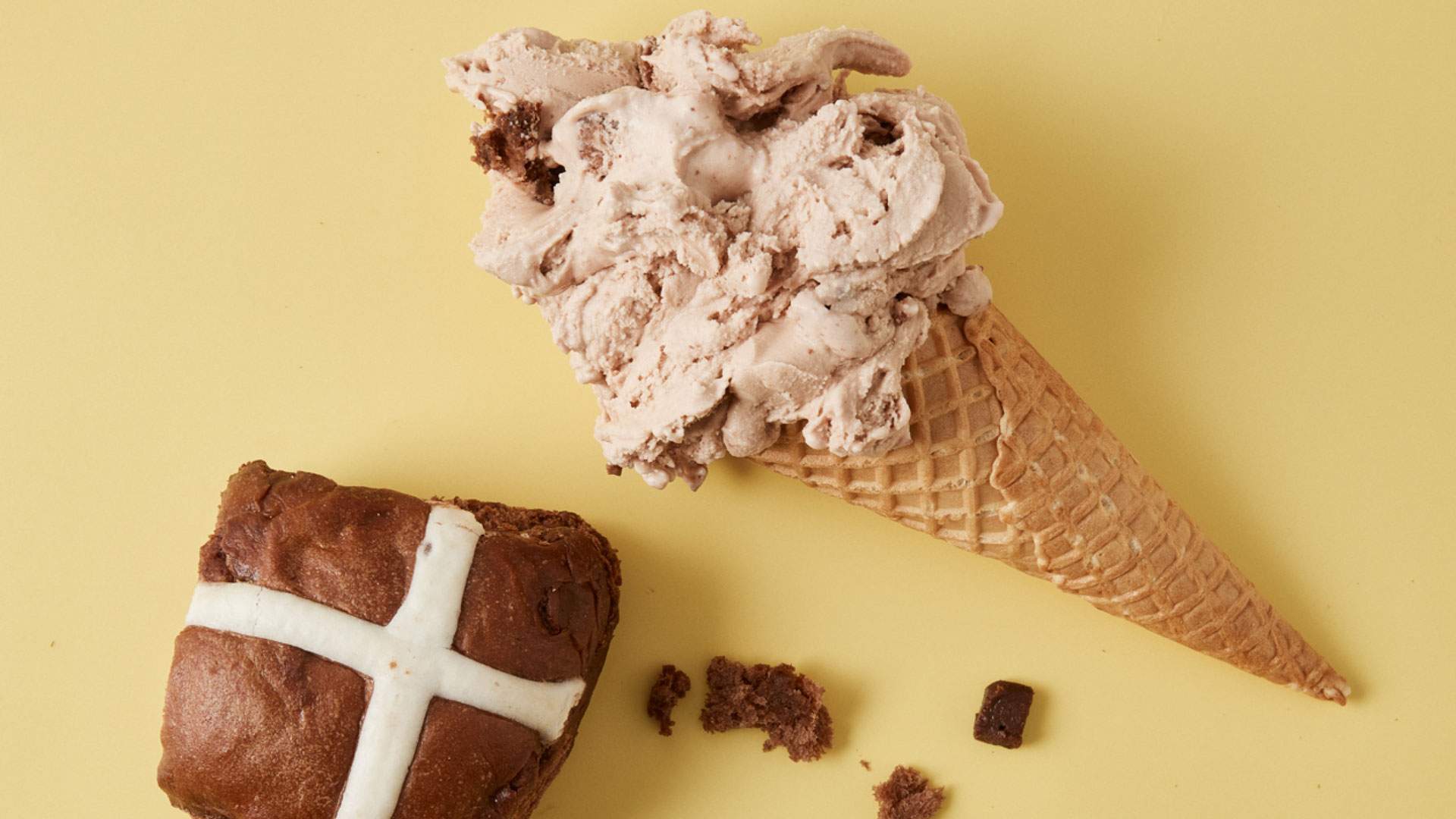 Gelatissimo Has Launched a New Chocolatey Hot Cross Bun Gelato Flavour
