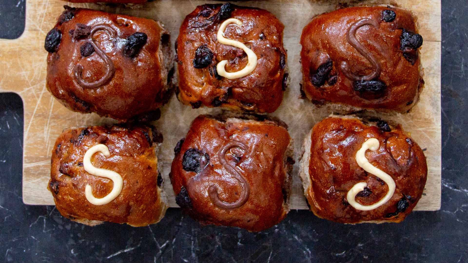 The Seven Best Hot Cross Buns You Can Get Delivered Across Sydney