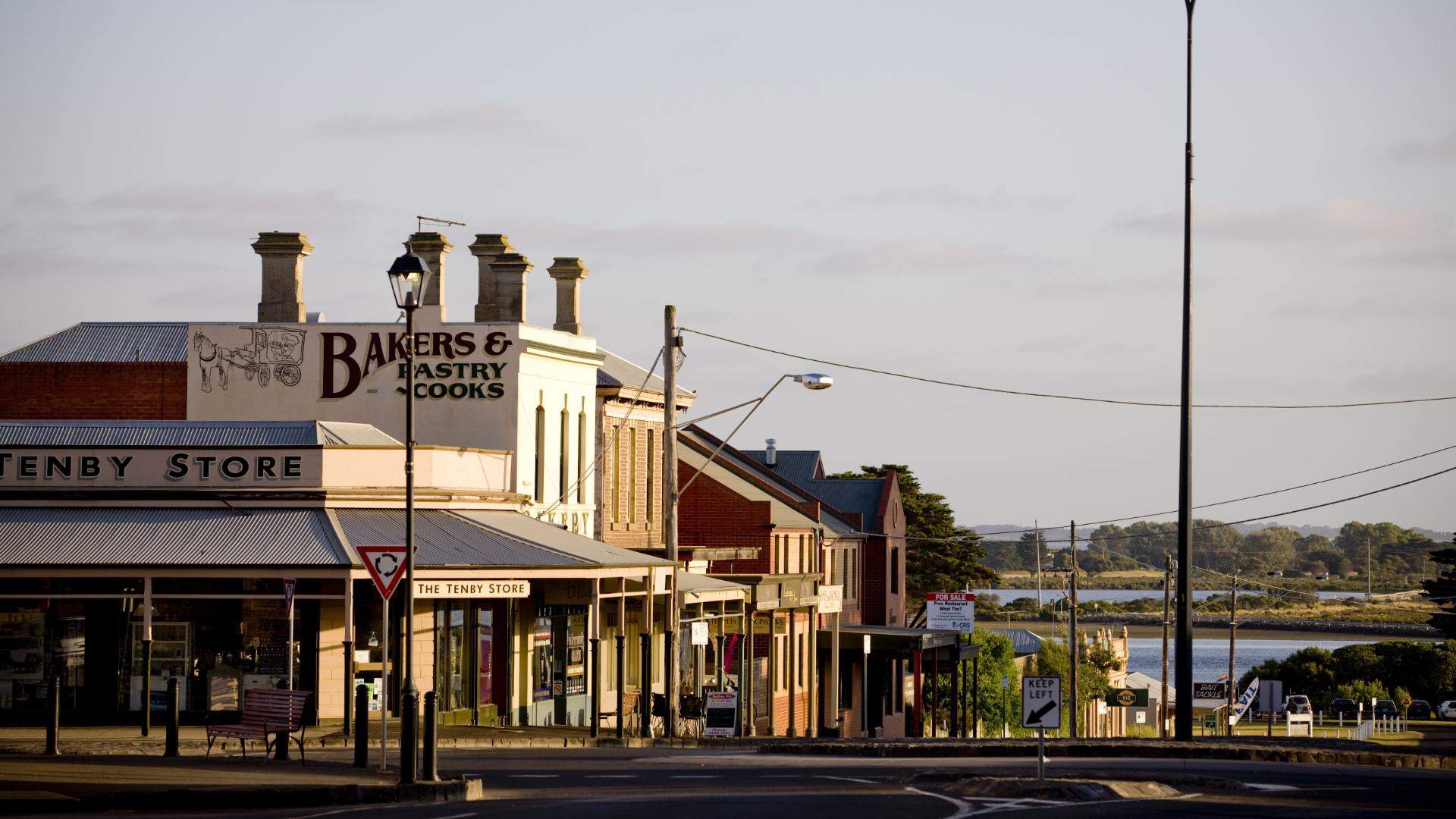 The Best Country Towns Near Melbourne You Should Day Trip To This 