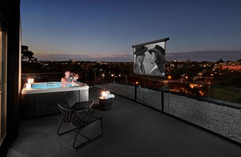 Element Richmond Hotel Is Now Offering Rooms with Outdoor Hot Tub and Movie Sessions