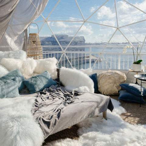 Igloos on the Pier 2020