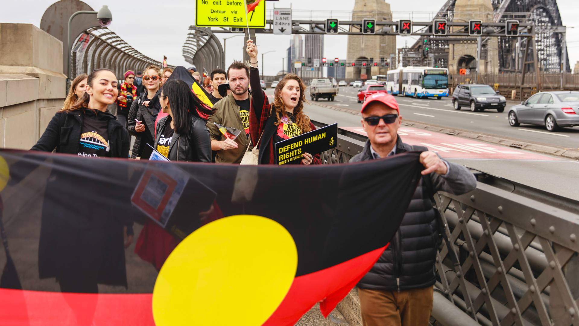 A Crowdfunding Campaign to Fly the Aboriginal Flag on the Harbour Bridge Has Raised $30,000