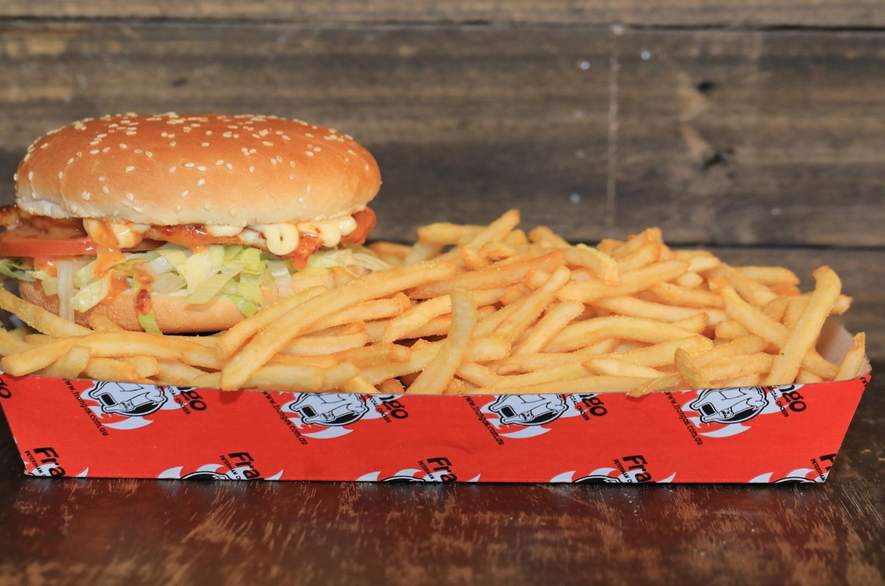 Frango Burger Rios Frango Drive-Thru Grand Opening Weekend - Concrete Playground