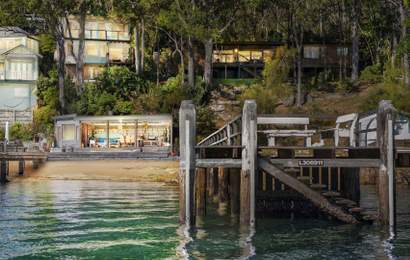 Background image for Ten of the Most-Secluded Waterfront Getaways You Can Book on the Northern Beaches