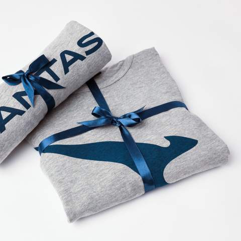 Qantas Is Now Selling Its Coveted PJs If You Want to Pretend You're Living It Up in Business Class