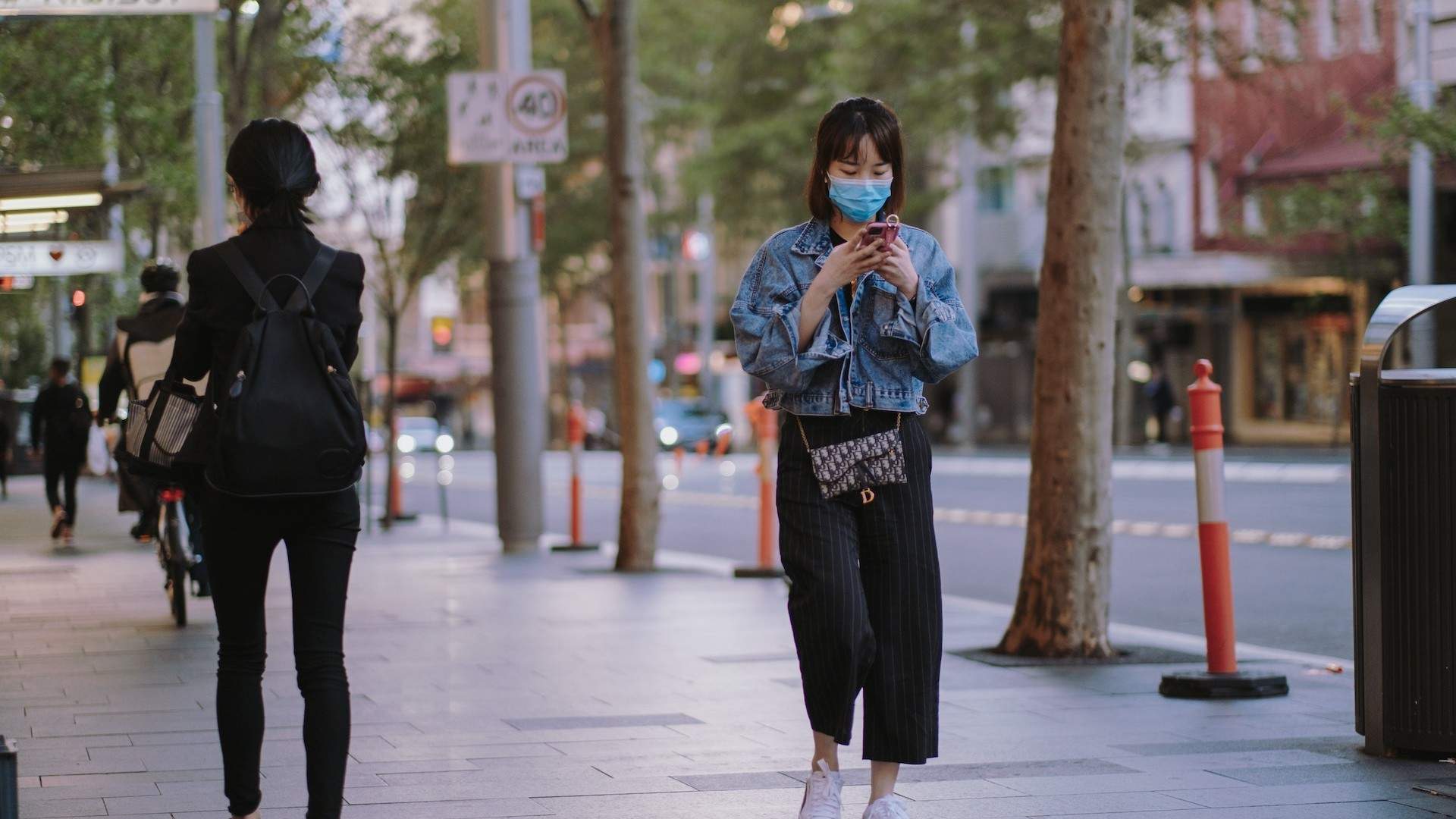 Victorians Will No Longer Be Required to Wear Face Masks Outside From Midnight Tonight