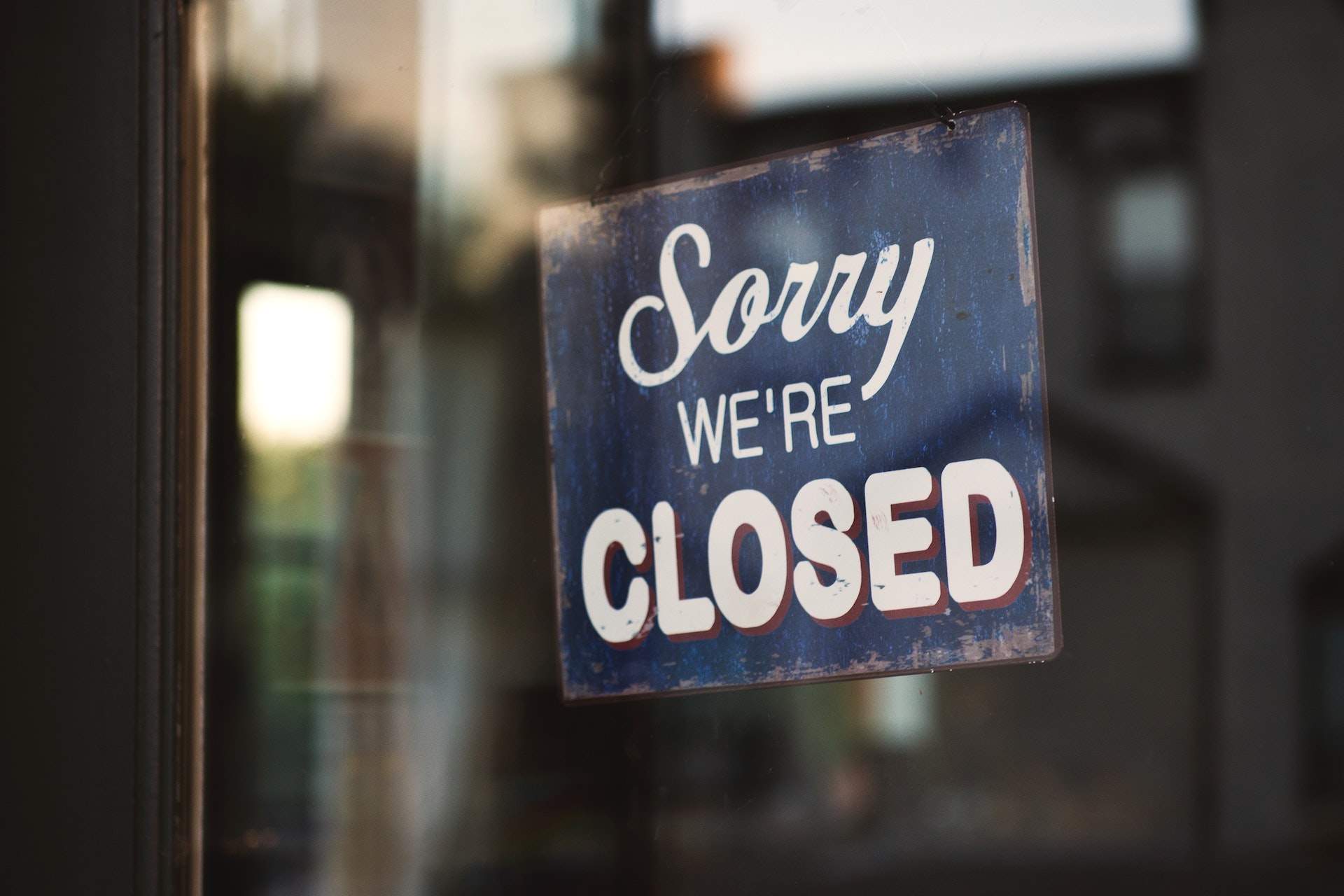 These Are the Businesses That Can and Can't Stay Open During Melbourne's Stage Four Lockdown