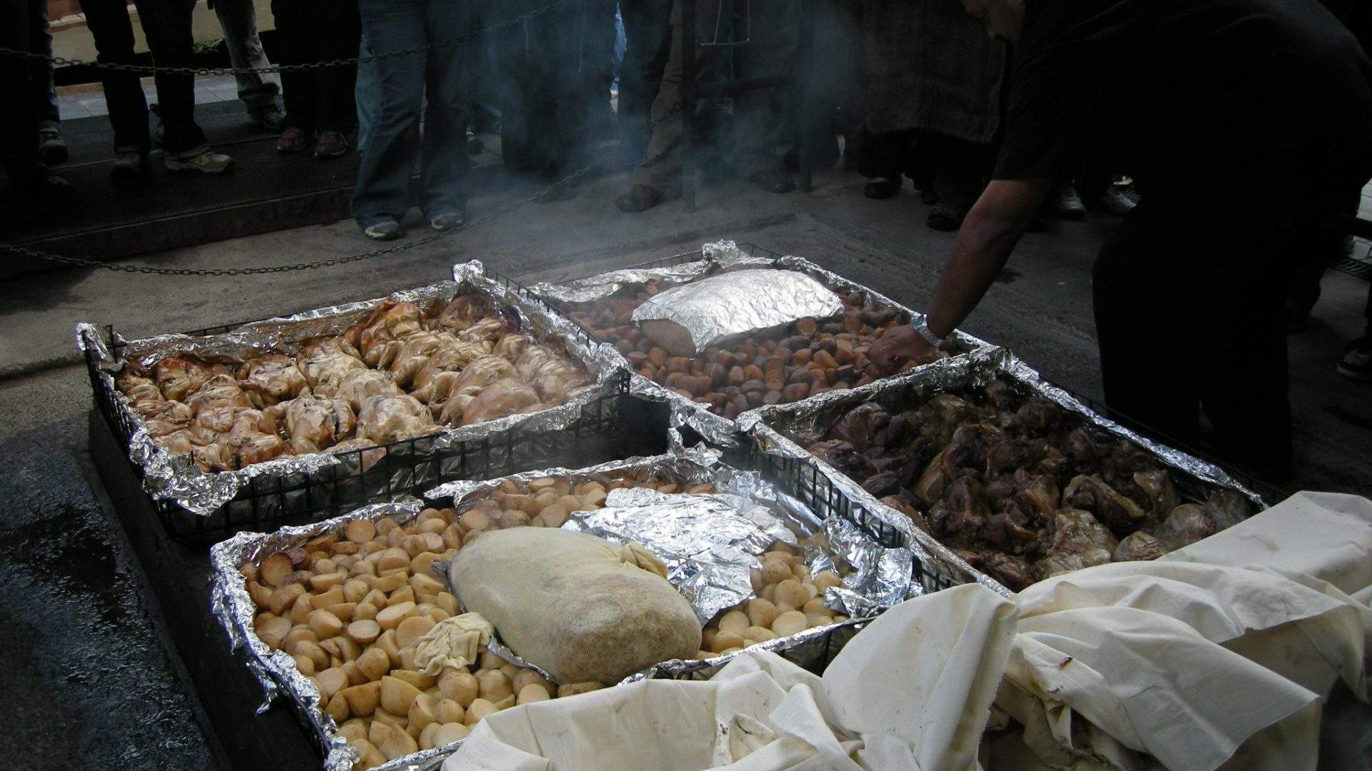 Te Ahi Komau - Food, Fire, Festival