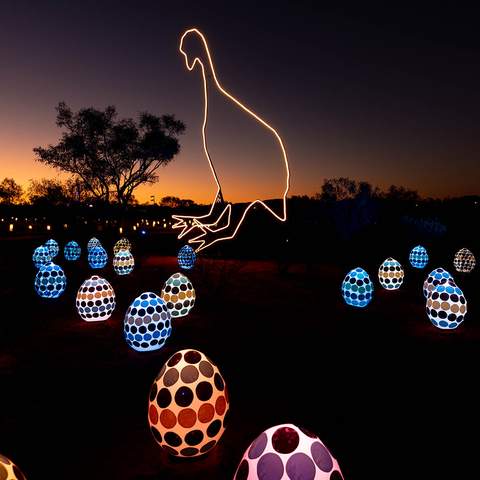 You Can Now Take a Virtual Tour of Alice Springs' Dazzling Parrtjima Festival