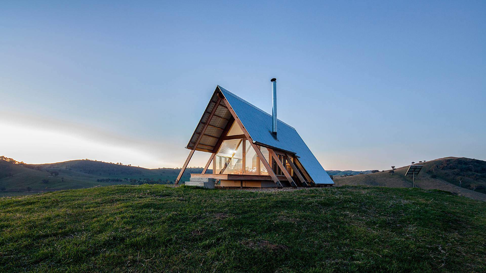 The Best Tiny Cabin Stays In Australia For 2024 Concrete Playground   JRs Hut Airbnb NSW Tiny Houses Supplied 1920x1080 