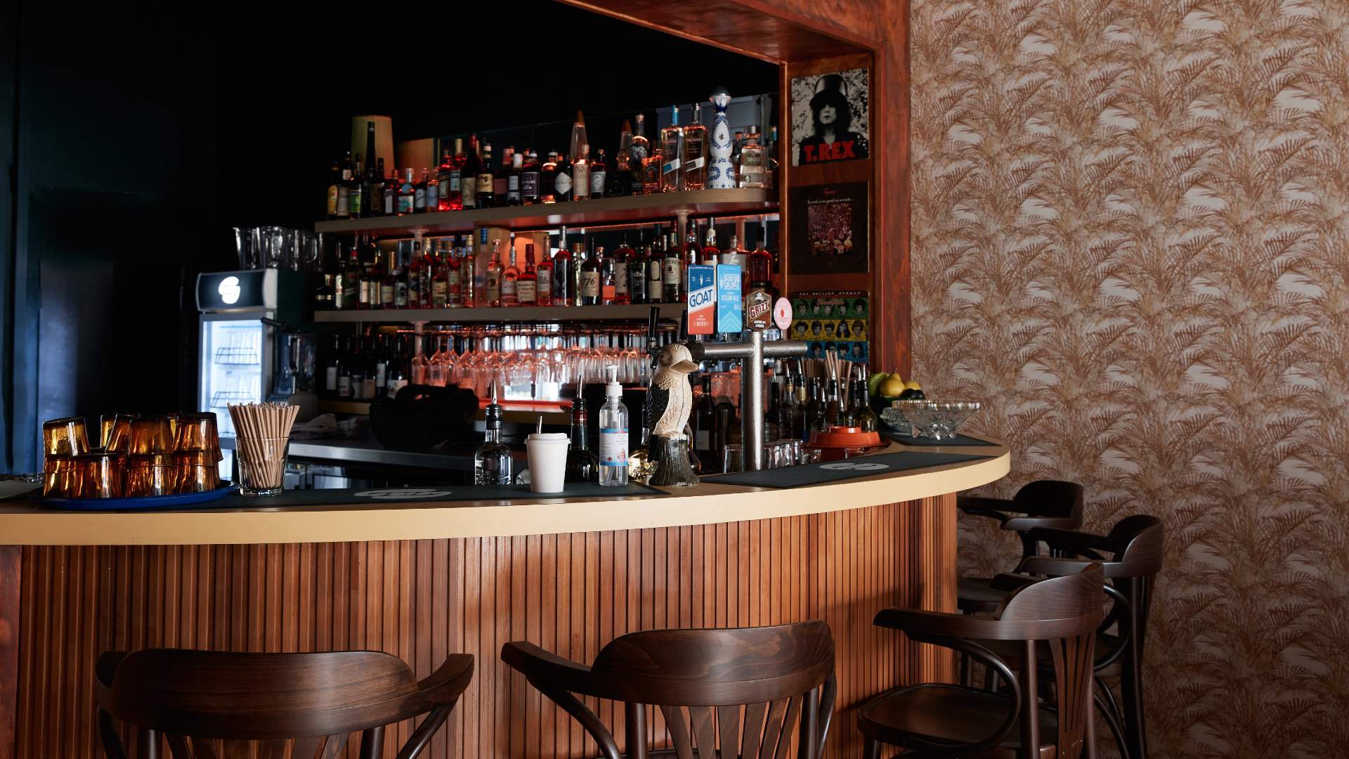 Gum Is Collingwood's New 70s-Themed Tiny Pub with Retro Cocktails and Pies