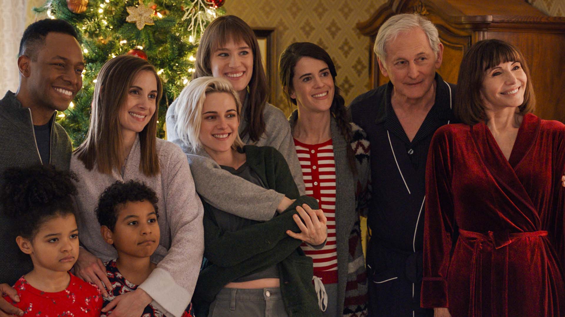 The Trailer for Christmas Rom-Com 'Happiest Season' Has Arrived to Give This Year Some Festive Cheer