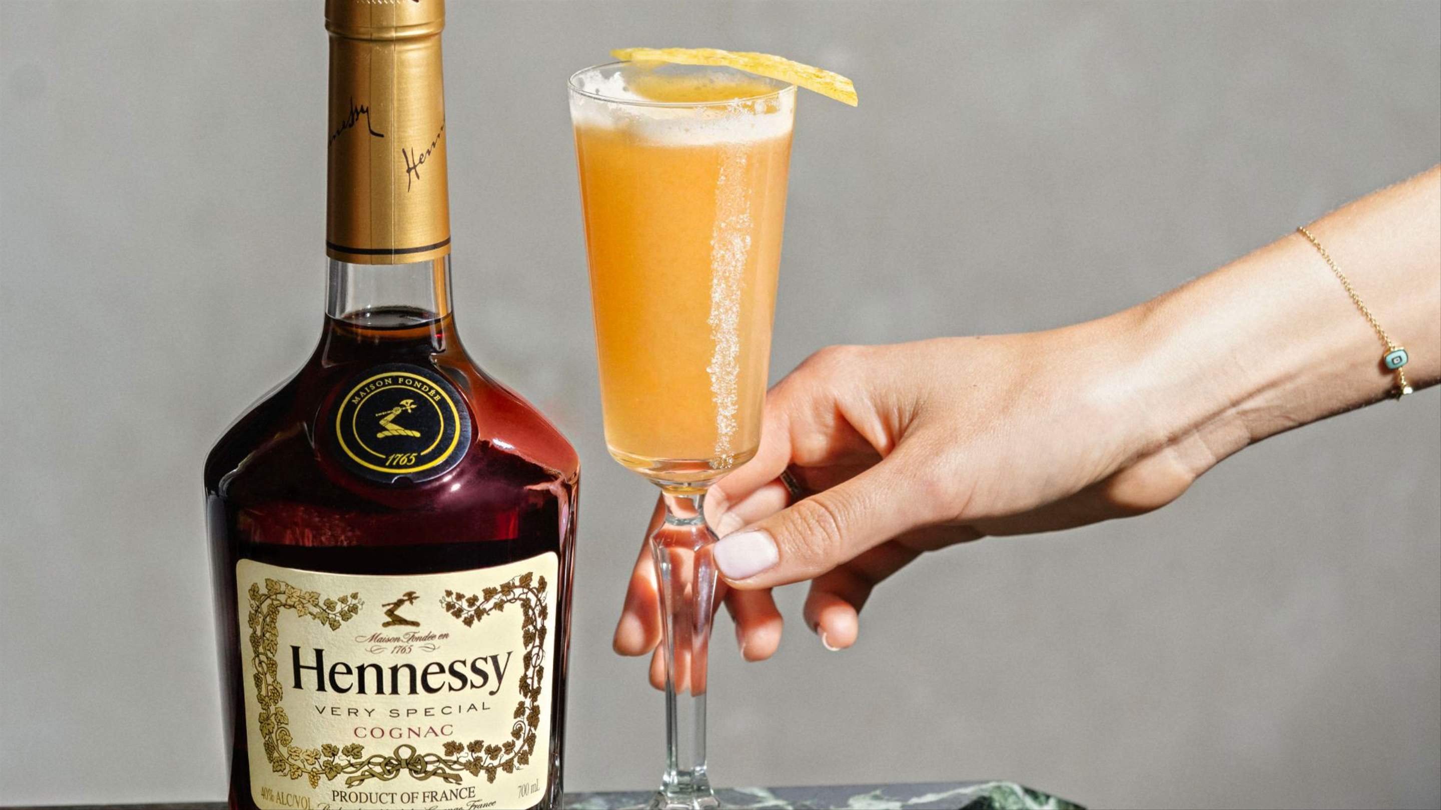 Five Twists on Your Favourite Party Cocktails for Your Next Summer Get