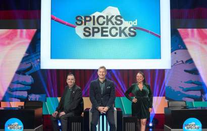 Background image for The ABC Is Bringing Back 'Spicks and Specks' Again in 2022 for Another Ten-Episode Season
