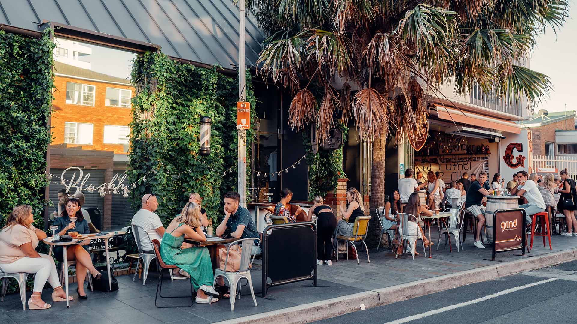 Five Cronulla Venues to Visit When You Want a Snack or Cocktail After Dark