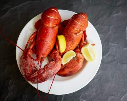 Woolworths and Coles Are Selling $20 Lobsters Nationwide in the Lead Up to Christmas