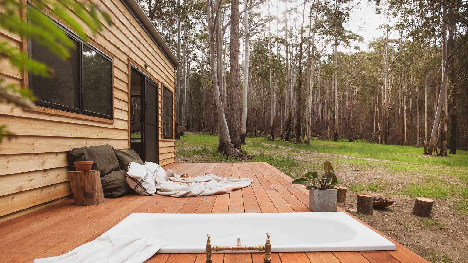 Twenty Romantic Getaways You Can Book on the NSW South Coast