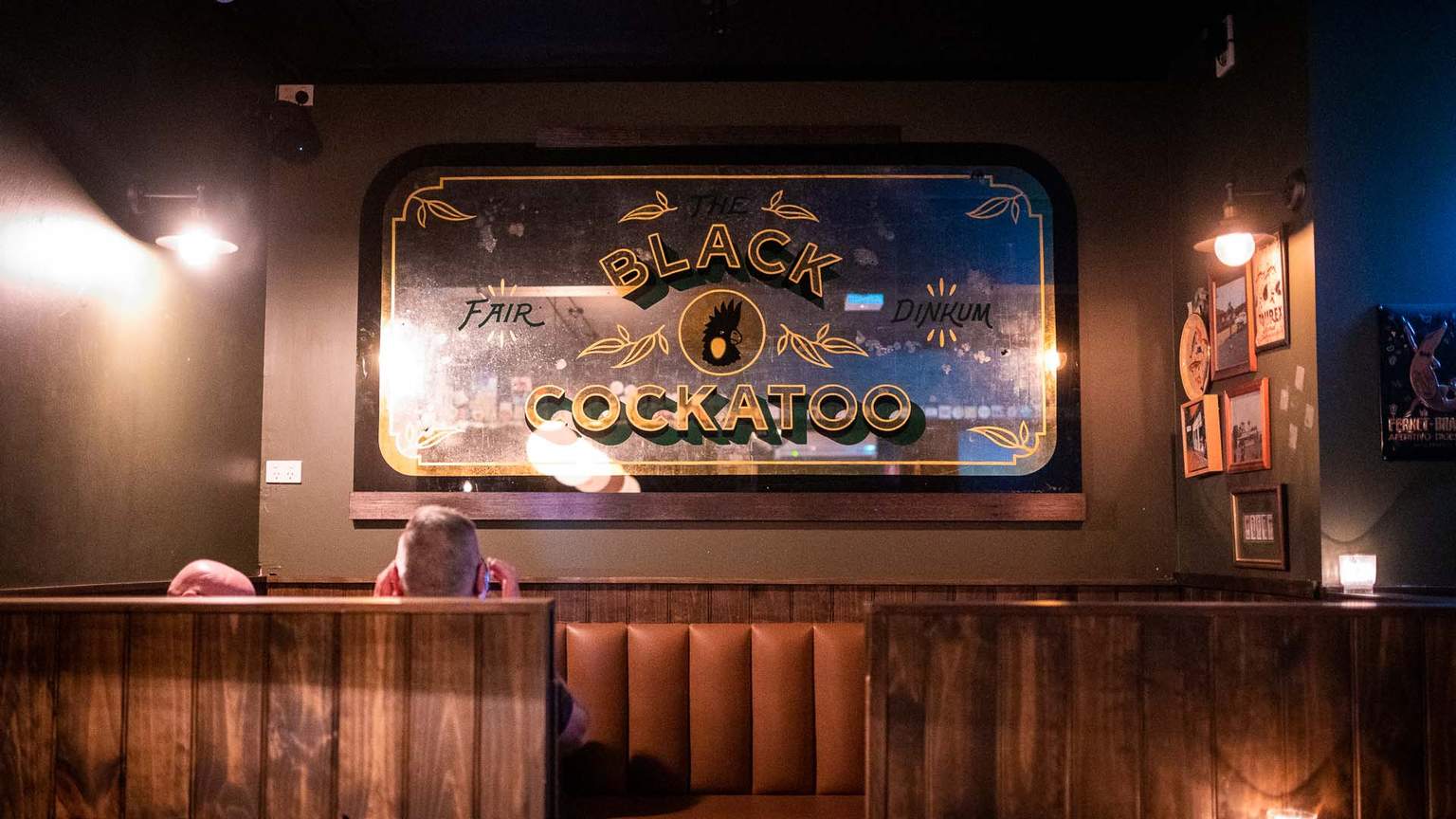 The Black Cockatoo, Wollongong Review