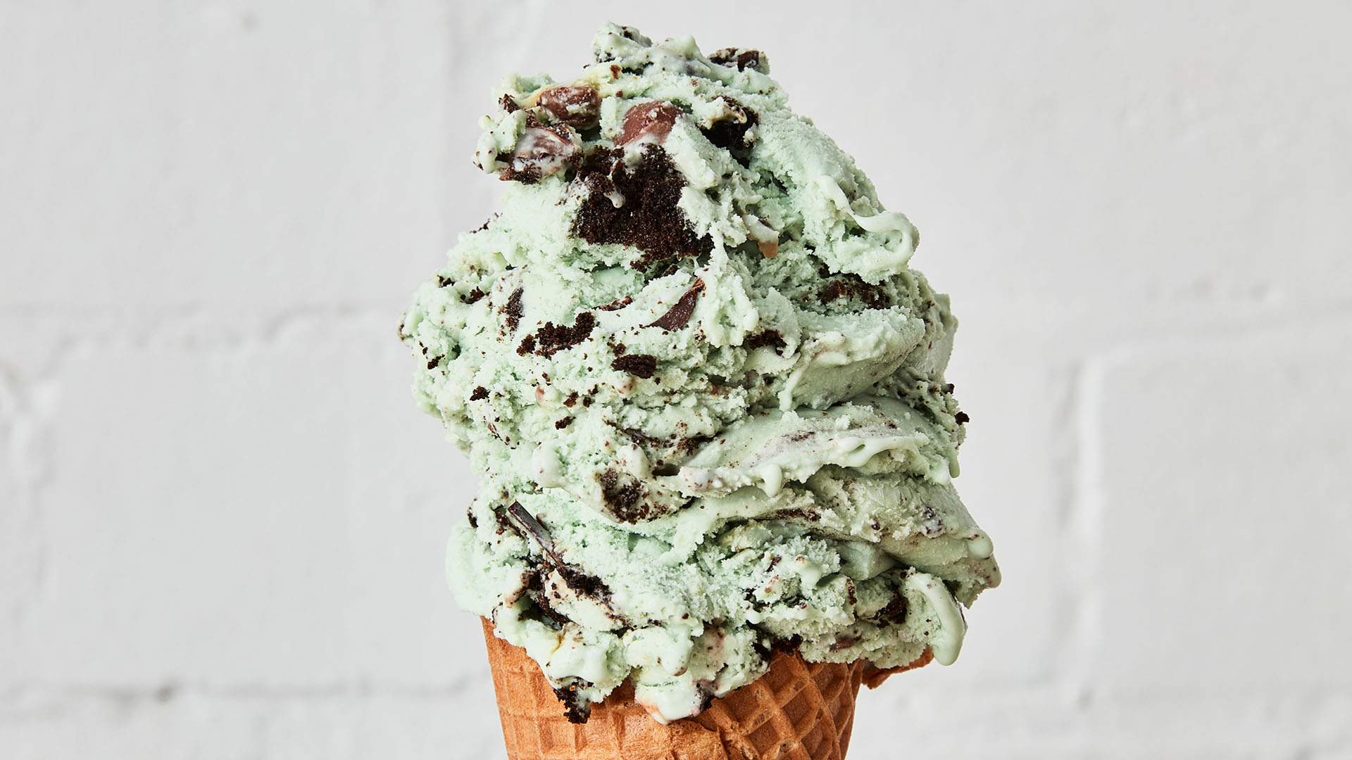 Gelatissimo Is Scooping Up Mint Chocolate Gelato Filled with Mini Easter Eggs for the Next Month
