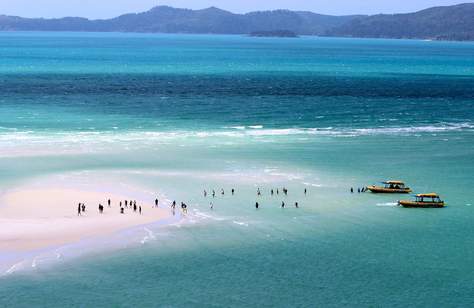 The Federal Government Is Releasing 800,000 Half-Price Flights to Aussie Holiday Destinations