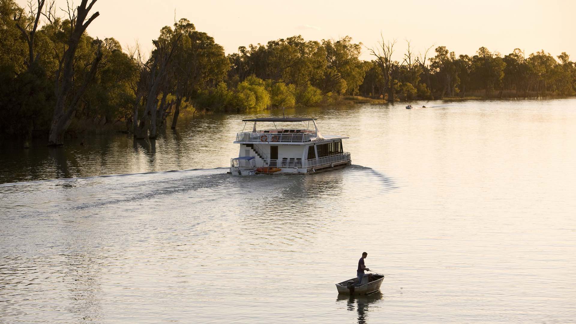 Eight Inland Boat Trips to Take When the Water Is Calling You