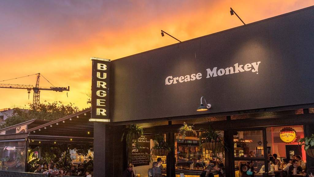 Grease Monkey, Braddon Review