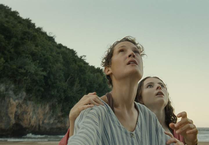 Background image for The Full Trailer for M Night Shyamalan's 'Old' Turns a Beach Holiday Into a Nightmare