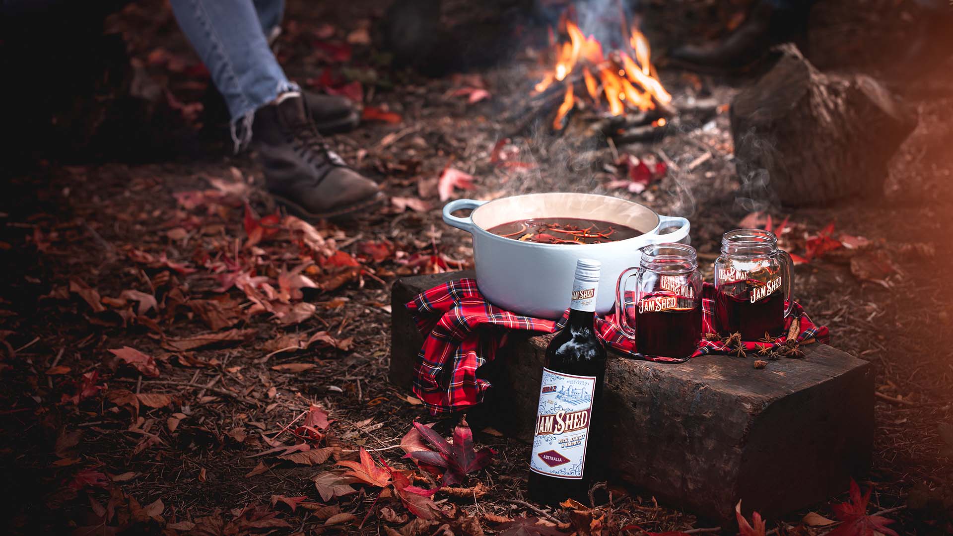 You Can Now Pick Up DIY Mulled Wine Kits to Steam Up Your Winter