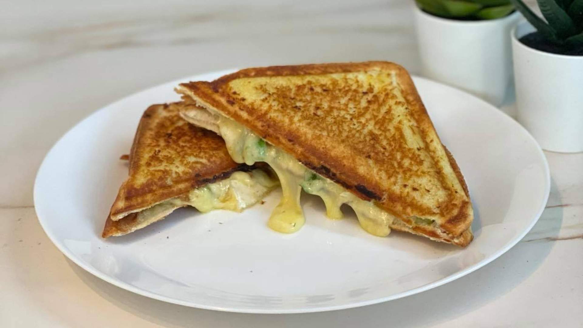 New South Sydney Cafe Miss Jaffles Is Serving Up Mac and Cheese, Shepherd's Pie and Biscoff Toasties