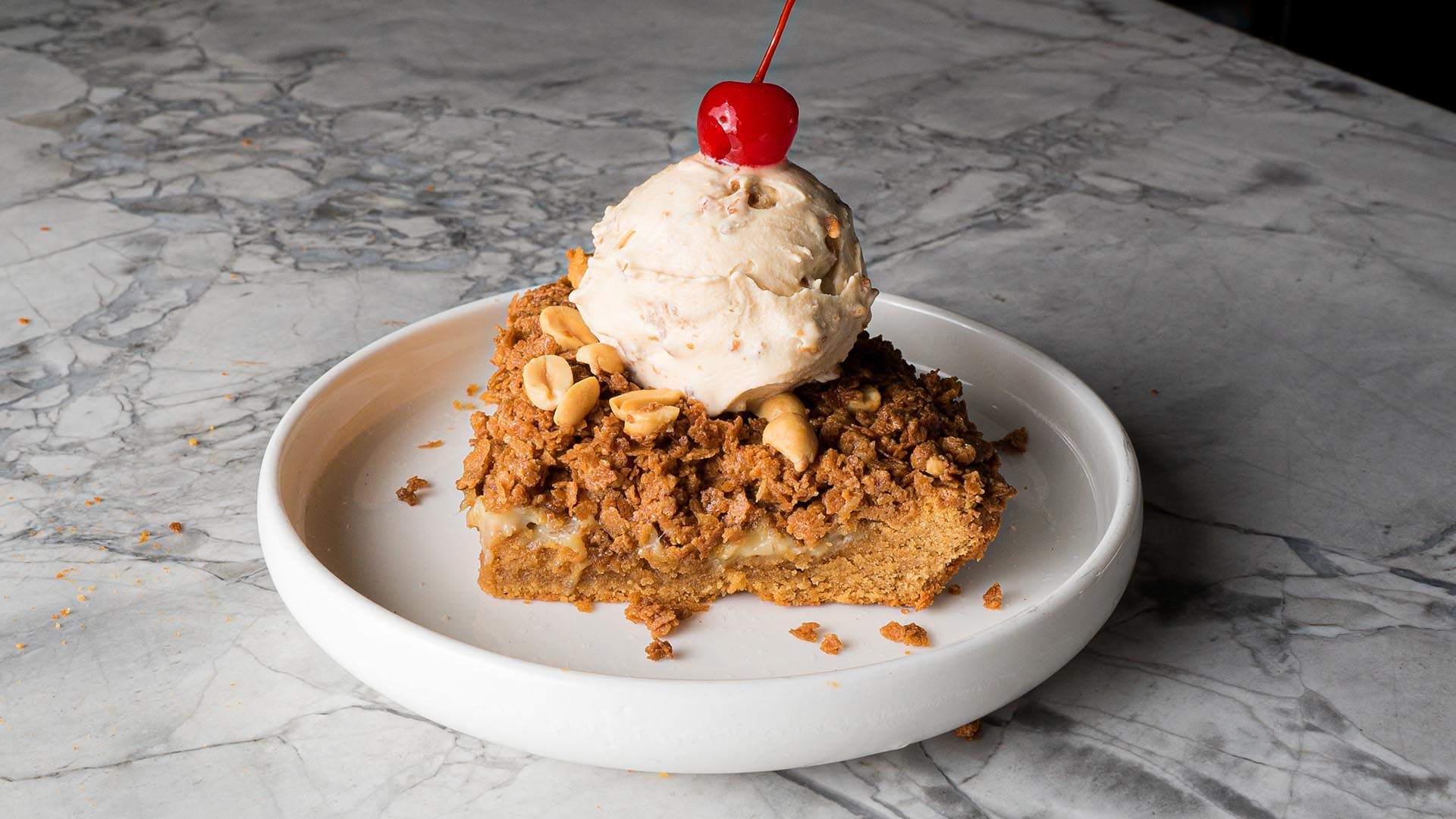Messina Is Turning Andy Bowdy's Peanut Butter Banana Split Into a Decadent Cookie Pie