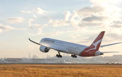 Background image for This Just In: Qantas Is Cutting Domestic Flights and Raising Prices as the Airline's Fuel Costs Blow Out to $3.3 Billion