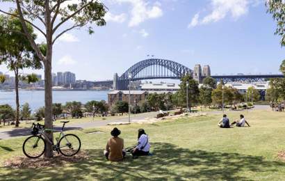 Background image for Sunset Picnic Spots to Stake Out and Claim Early Before the Crowd