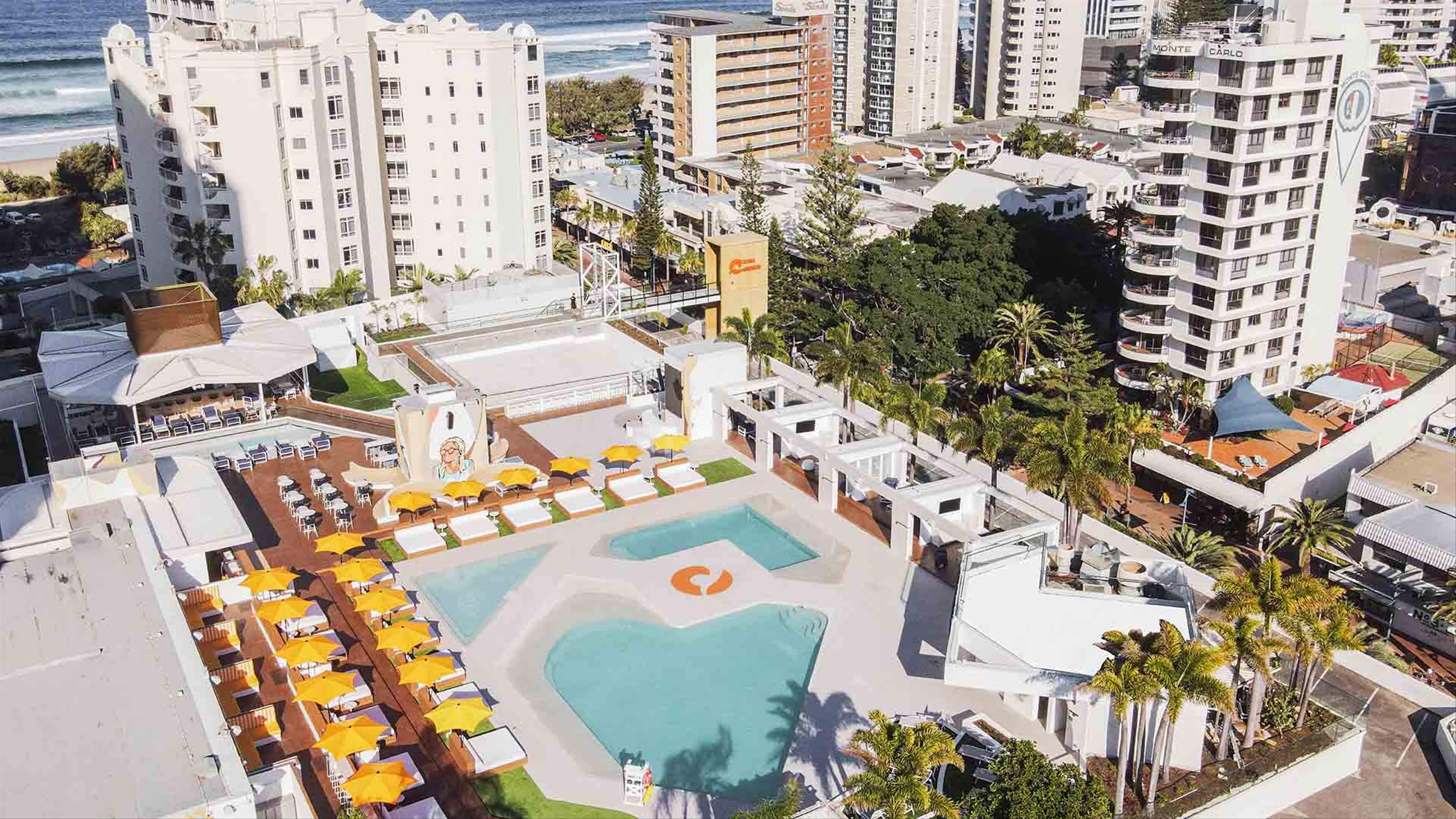 Cali Beach, Surfers Paradise Review