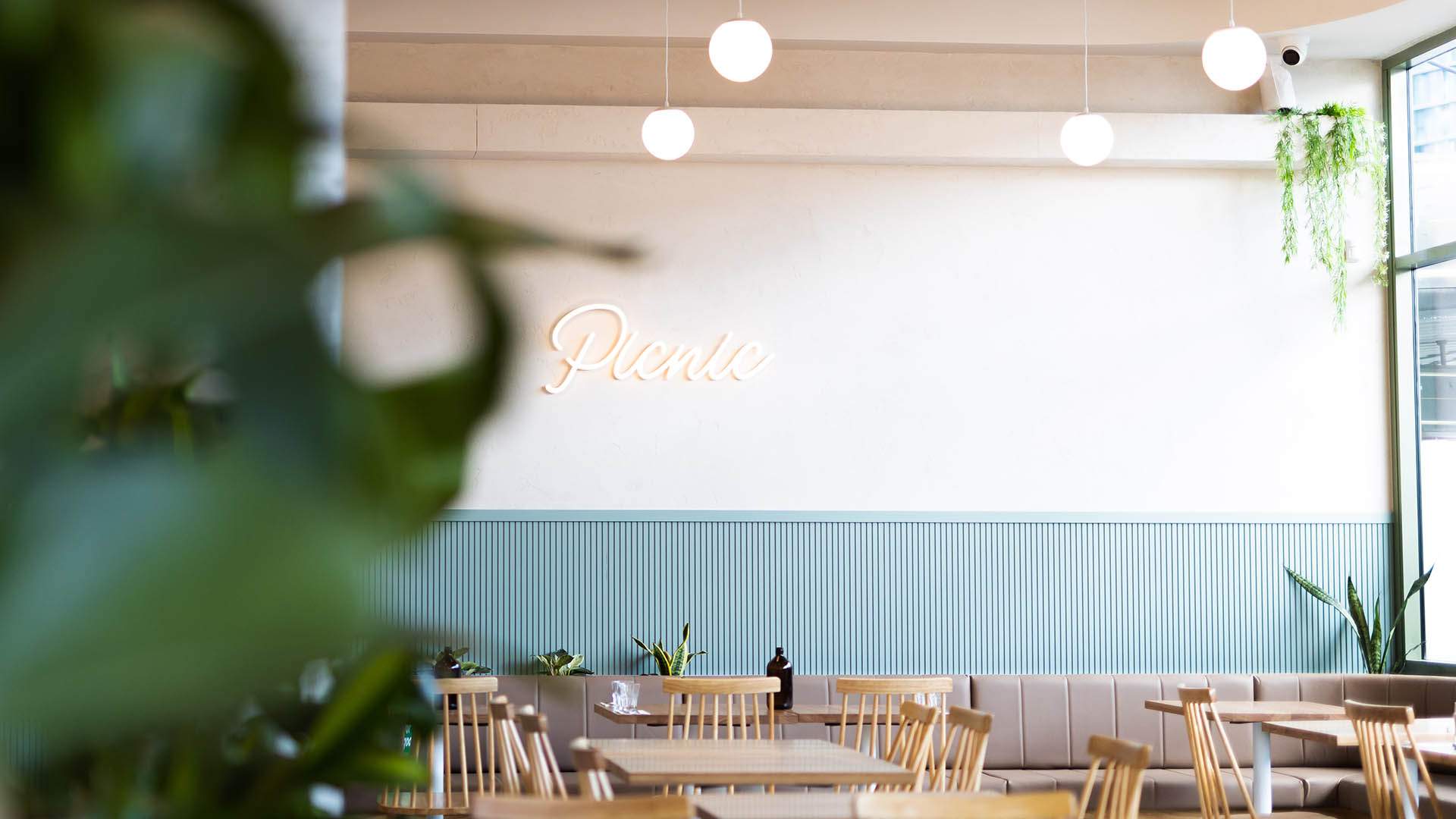 Picnic Cafe West End, West End Review