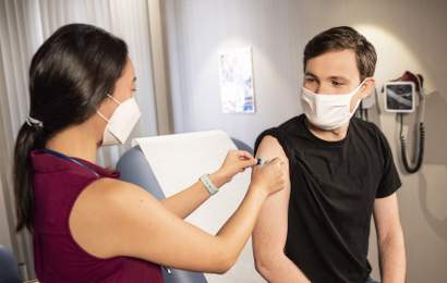 Background image for Fifty Percent of Eligible Australians Are Now Fully Vaccinated Against COVID-19