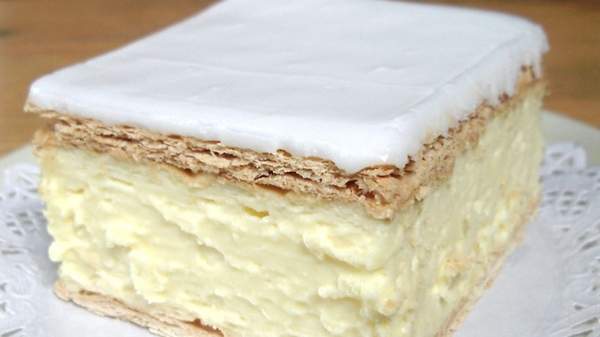 bourkie's bakehouse - vanilla slices melbourne victoria