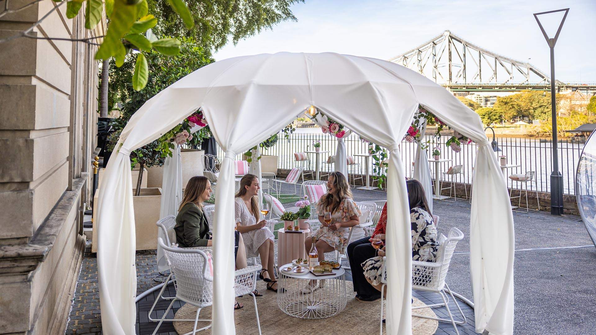 Rosé Garden at Customs House