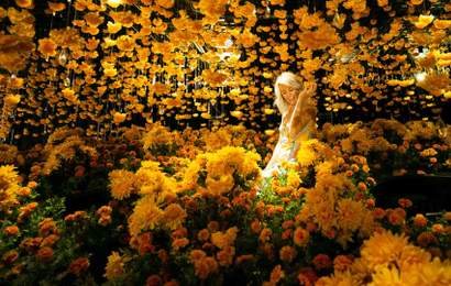 Background image for Extremely Photogenic Pop-Up 'Happy Place' Is Bringing Its OTT Installations to Melbourne This Summer