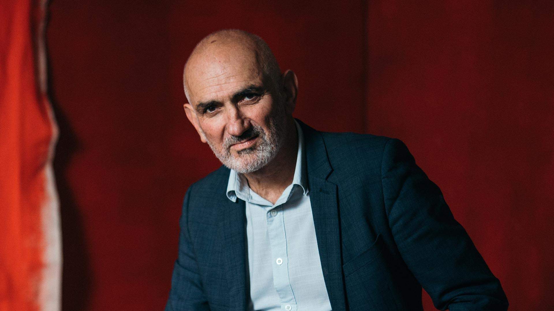Paul Kelly's Beloved 'How to Make Gravy' Is Being Turned Into an Aussie Christmas Film