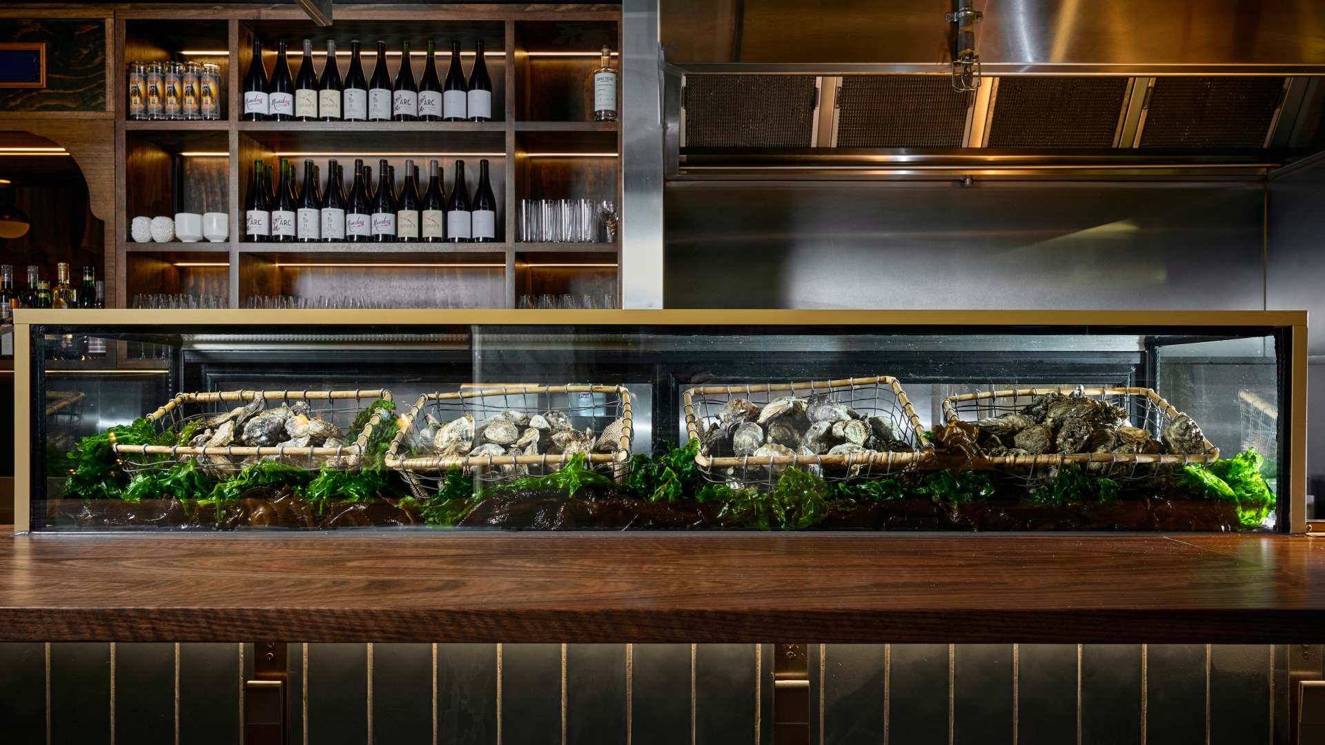 Pearl Diver Cocktails & Oysters Is the Glam New Bar From the Speakeasy Group