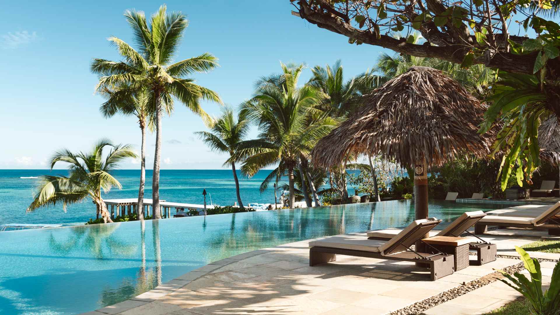 Twelve of the Most Luxurious Fiji Stays to Splurge on Now That Borders ...