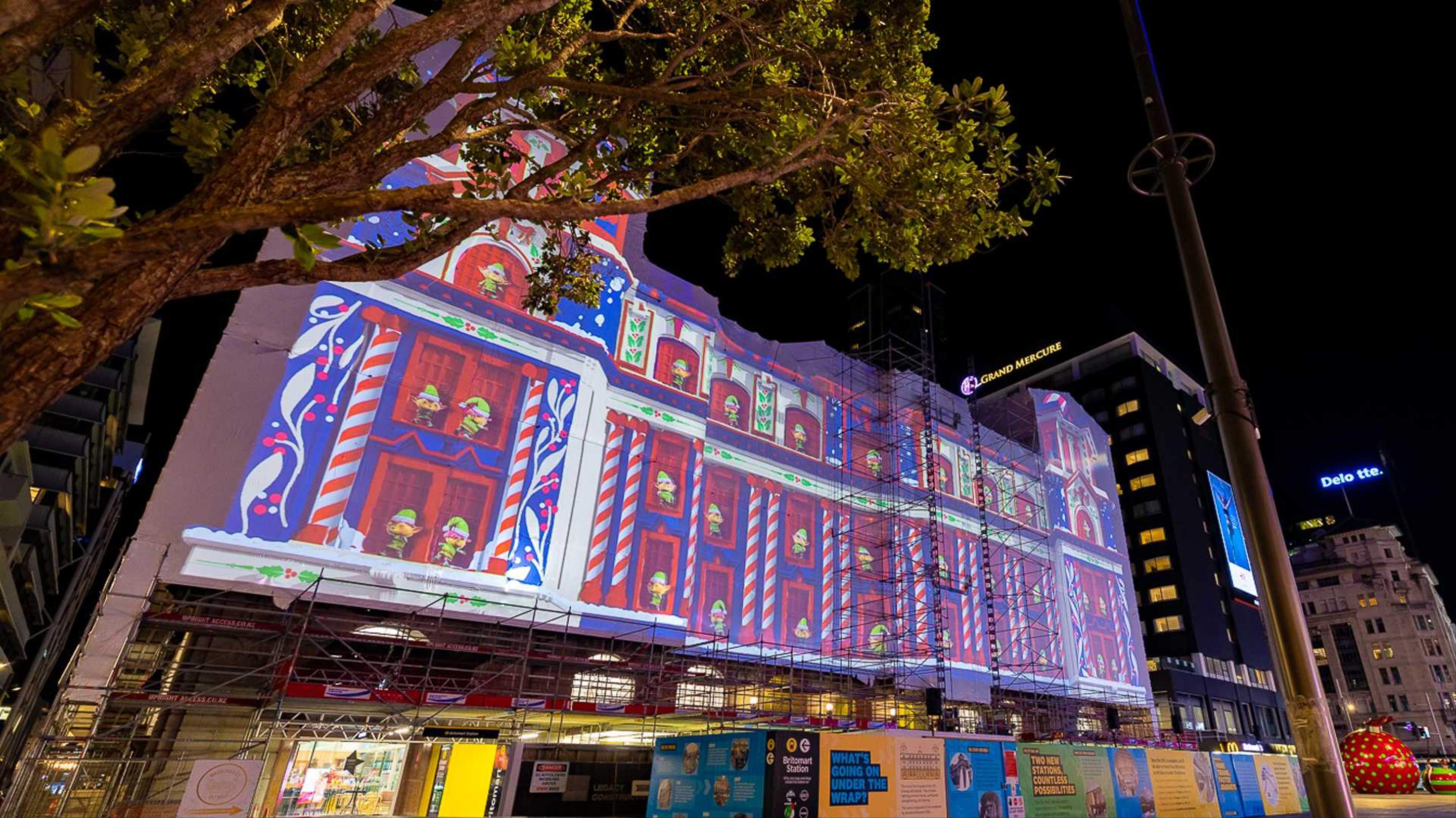 Te Komititanga Christmas Light Show Concrete Playground