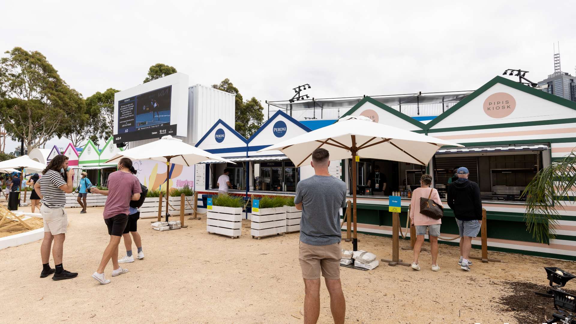 Your Guide to the Best Food and Drink to Try Courtside at the Australian Open