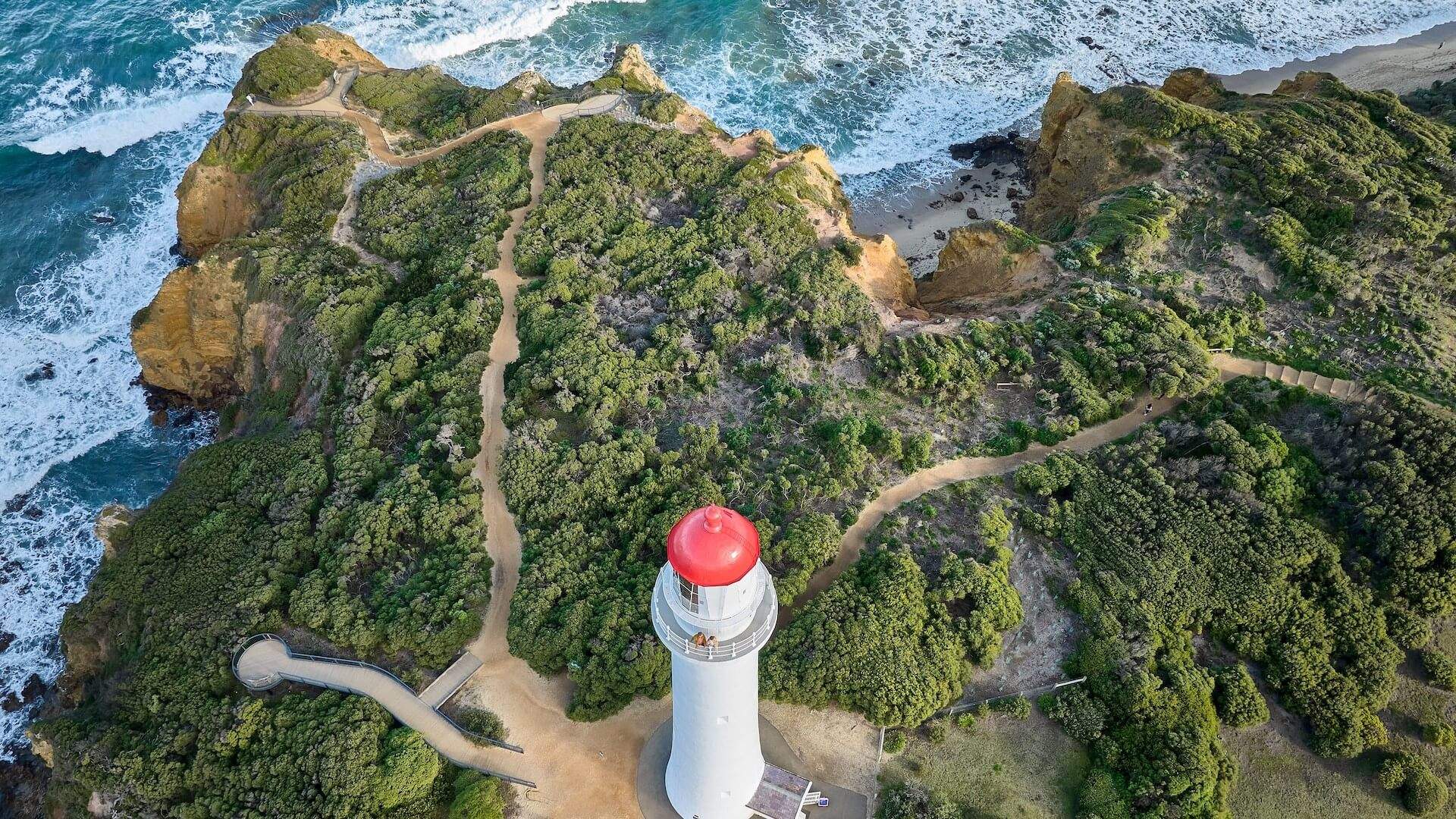 Split Point Lighthouse at Aireys Inlet - on one of the best one-day hikes near Melbourne