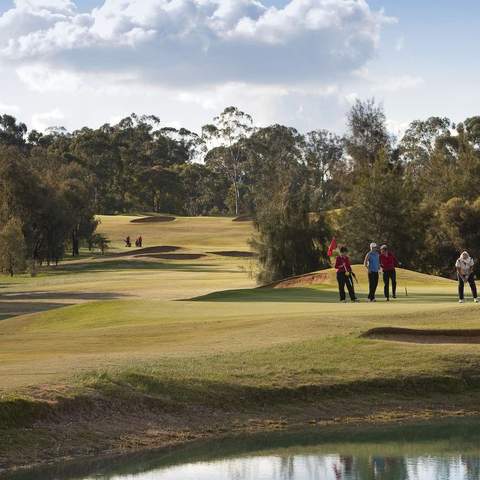 Cobram Barooga golf